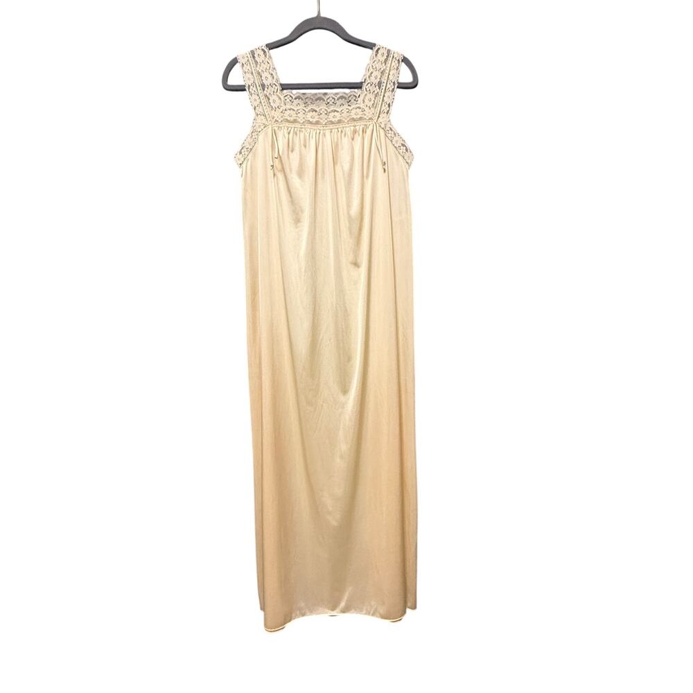 Vtg 70s 80s JC Penney nylon nightgown - butter yellow lace maxi cottagecore sz S